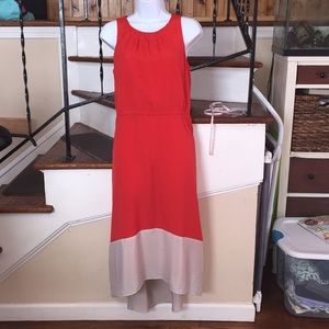 Slimming and very flattering spring dress!